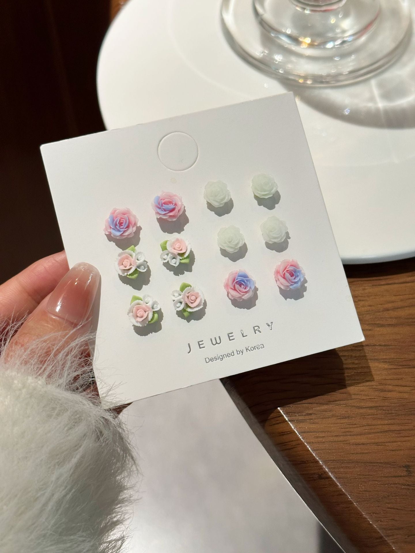 UNI-11575 - Gradient Flower  - Ear Studs Set Of 6