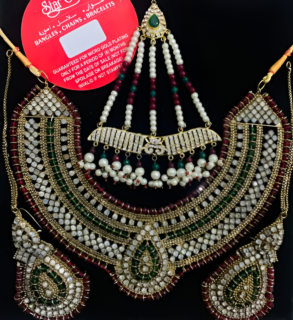 UNI - 301 - Indian Green Gem Gold Red Jewelry set  - Jewellery Set